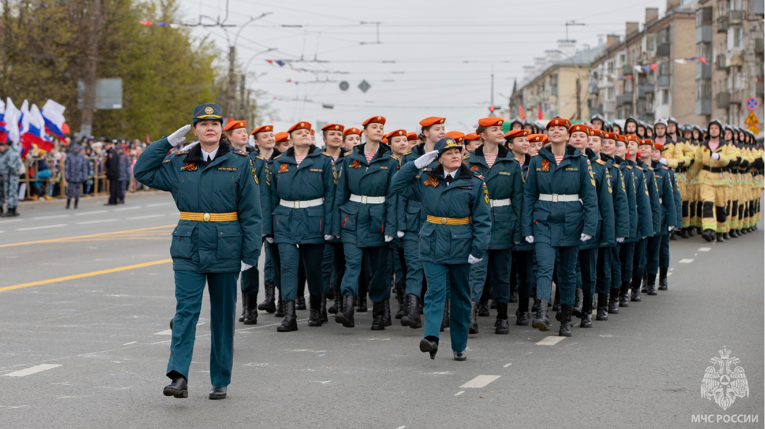 В Иванове прошел Парад победы