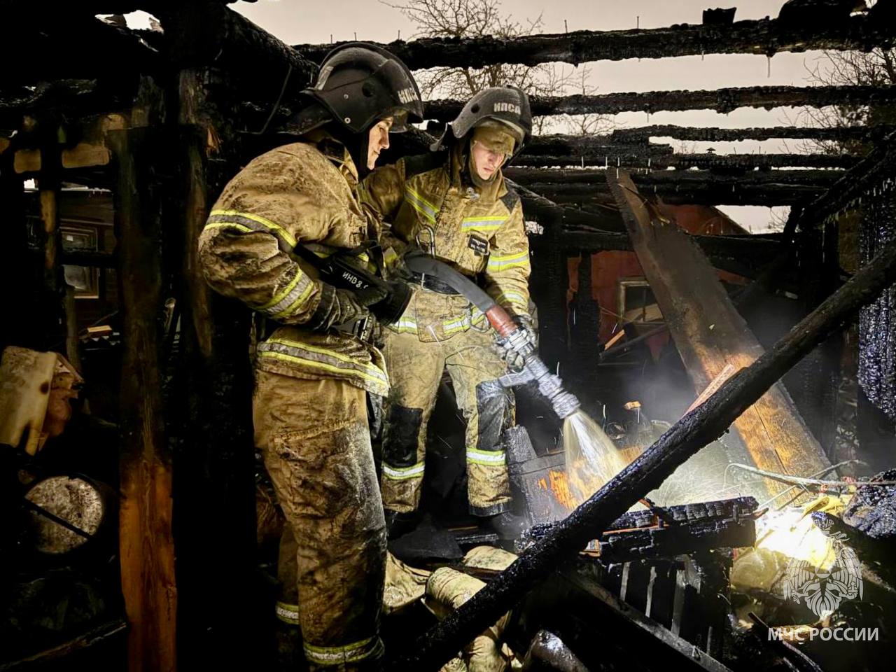 Курсантам УПСЧ удалось успешно ликвидировать несколько пожаров