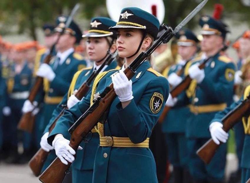 29 ноября - День образования Почетного караула России