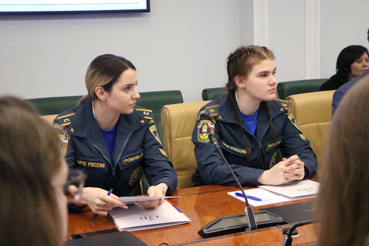 Обучающиеся Академии с рабочим визитом посетили верхнюю палату российского парламента