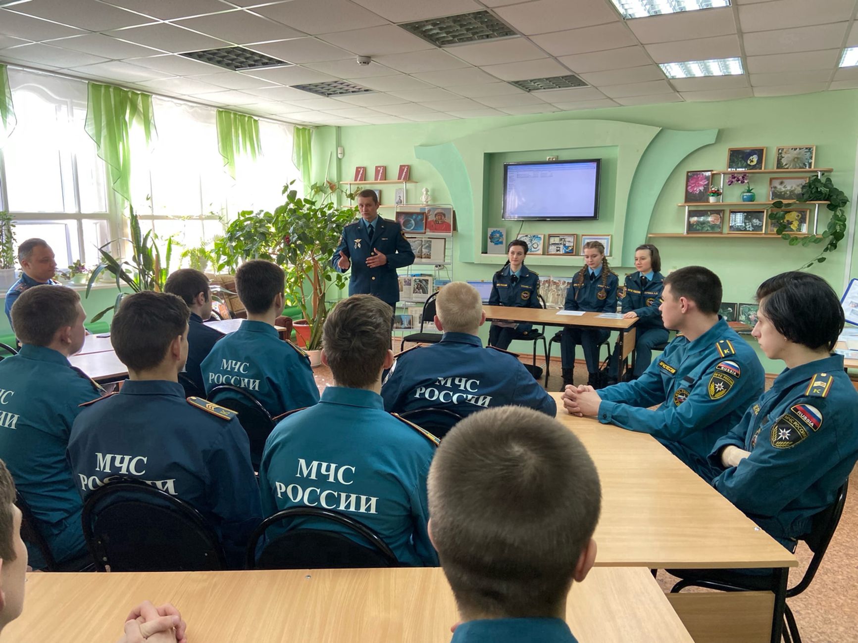 Встреча студенческого отряда волонтеров «Сова» с обучающимися технического колледжа г. Фурманов.