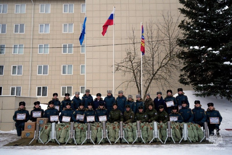 Личный состав Академии передал гуманитарную помощь бойцам 98-ой гв. ВДД