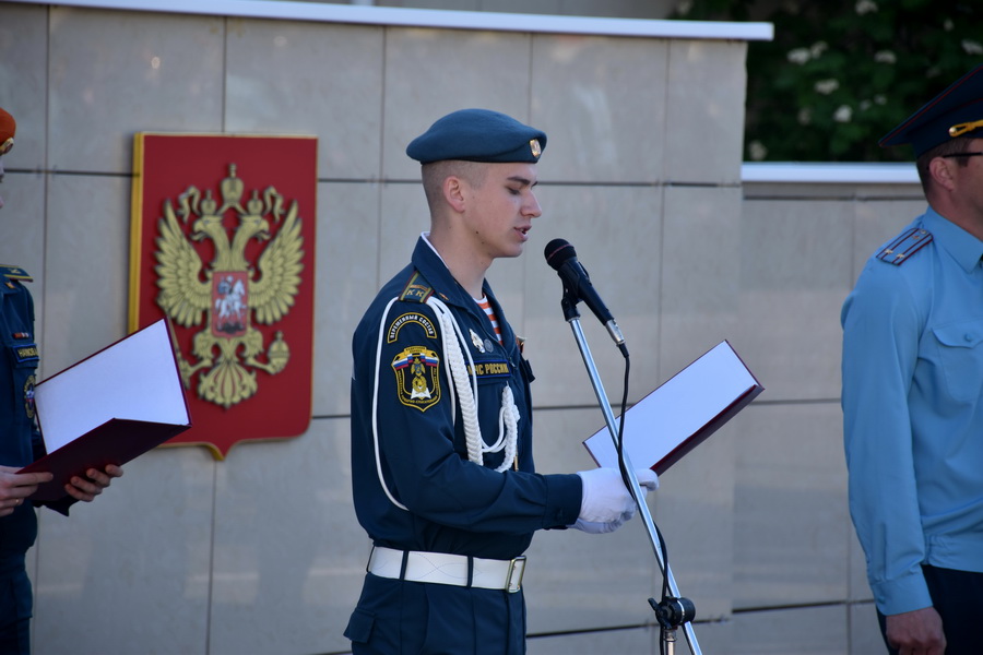 Последний звонок в кадетском пожарно-спасательном корпусе
