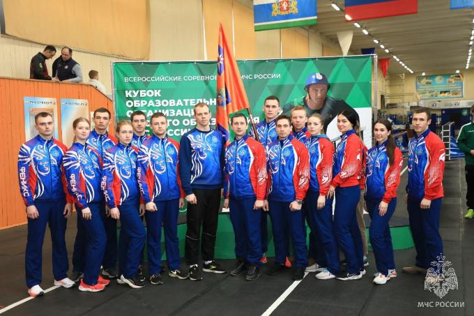Спортсмены Академии улучшили свои личные результаты на соревнованиях по пожарно-спасательному спорту