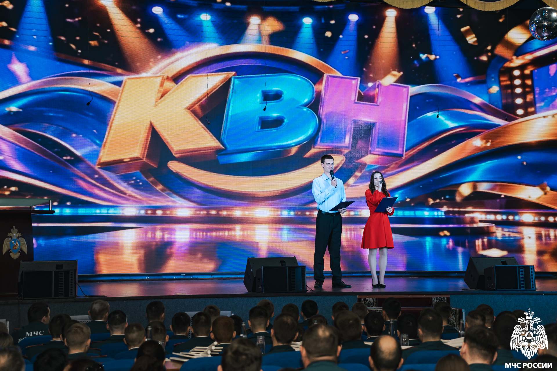 Огонь, юмор и аплодисменты