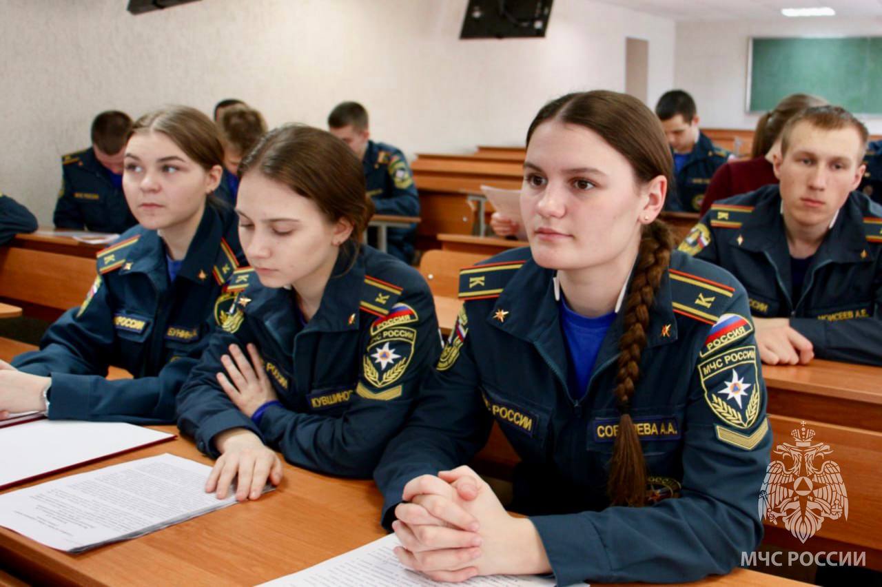 Научно-практическая конференция в Ивановской академии МЧС: гуманитарные аспекты безопасности