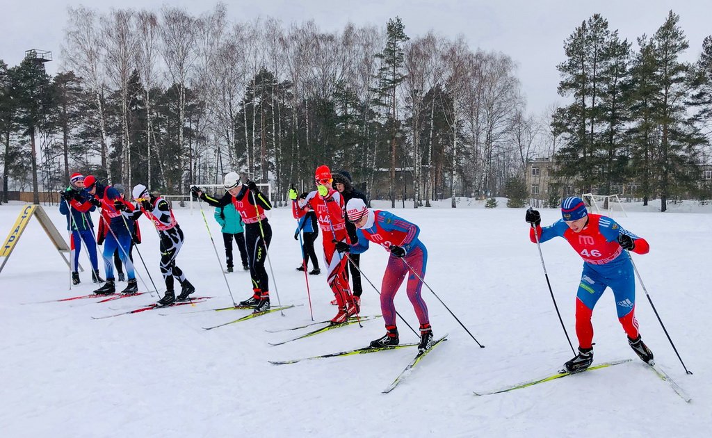 Лыжные гонки