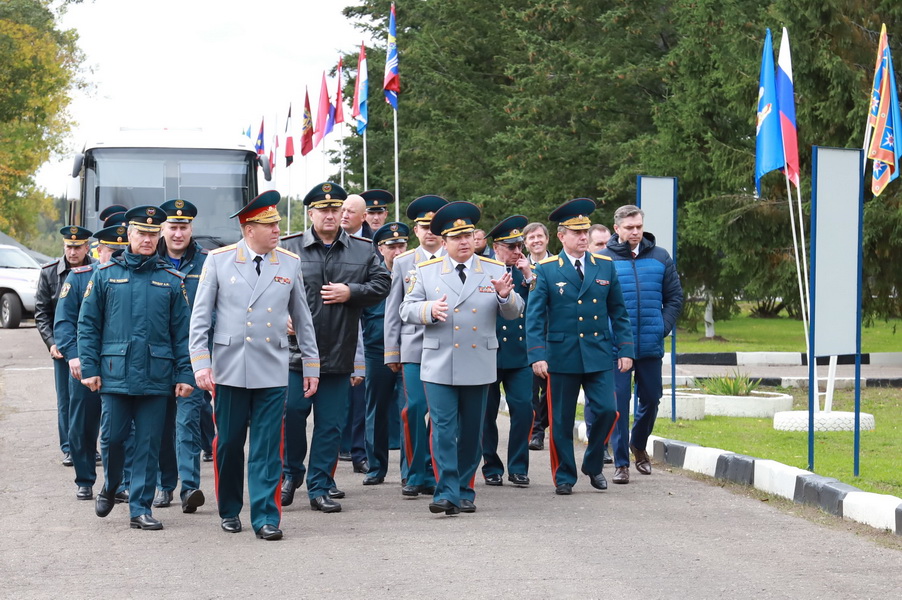 Академию с рабочим визитом посетил Заместитель Министра МЧС России генерал-лейтенант Гречушкин Николай Николаевич