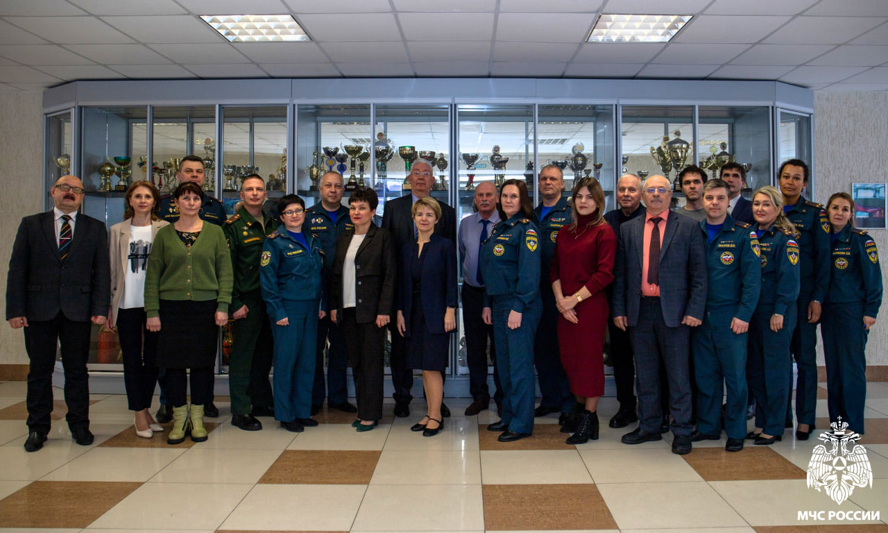 Наука на страже безопасности: в академии обсудили актуальные вопросы пожарной отрасли