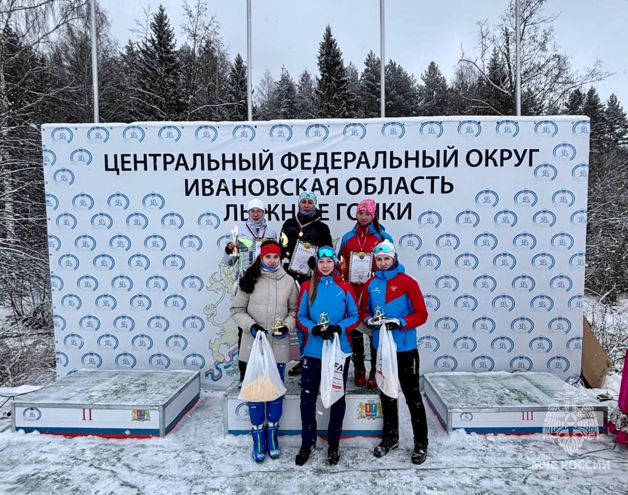 Спортсмены Академии стали участниками лыжной гонки