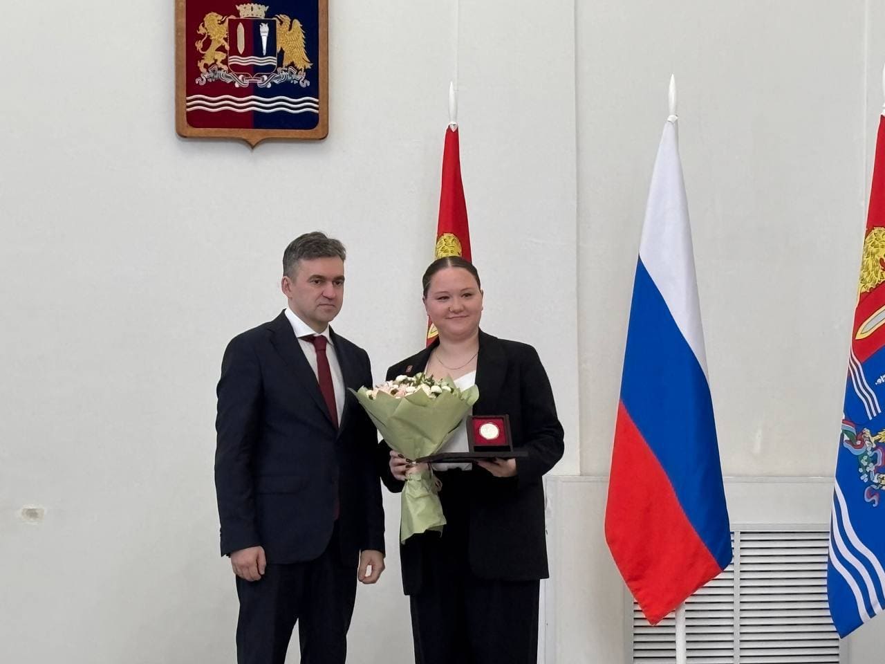 Студентку академии наградили медалью «80 лет Победы»