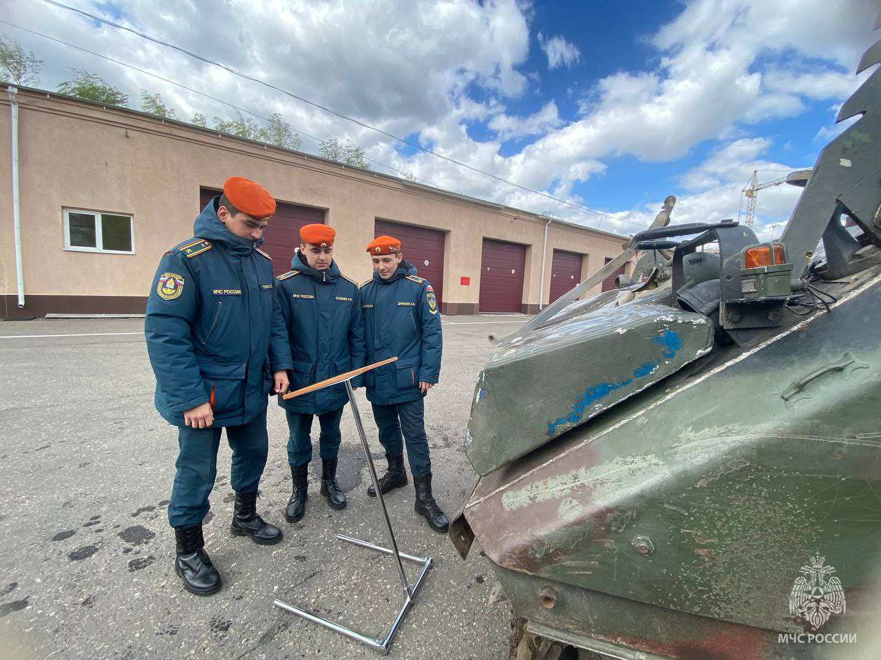 В Академии проходит выставка трофейной техники