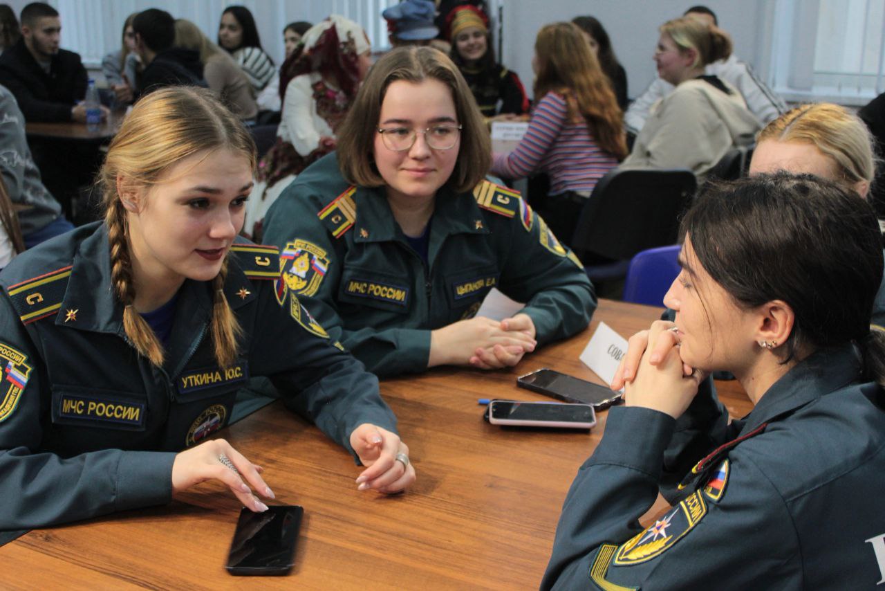 В игре «РИСК: Путешествуем по России» волонтëры отряда "СОВА" заняли почëтную "бронзу"