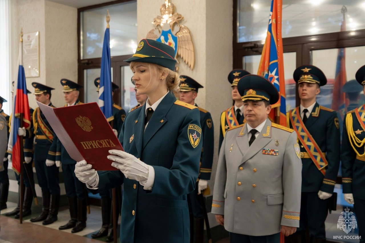 В Академии состоялась церемония принятия Присяги сотрудниками Академии