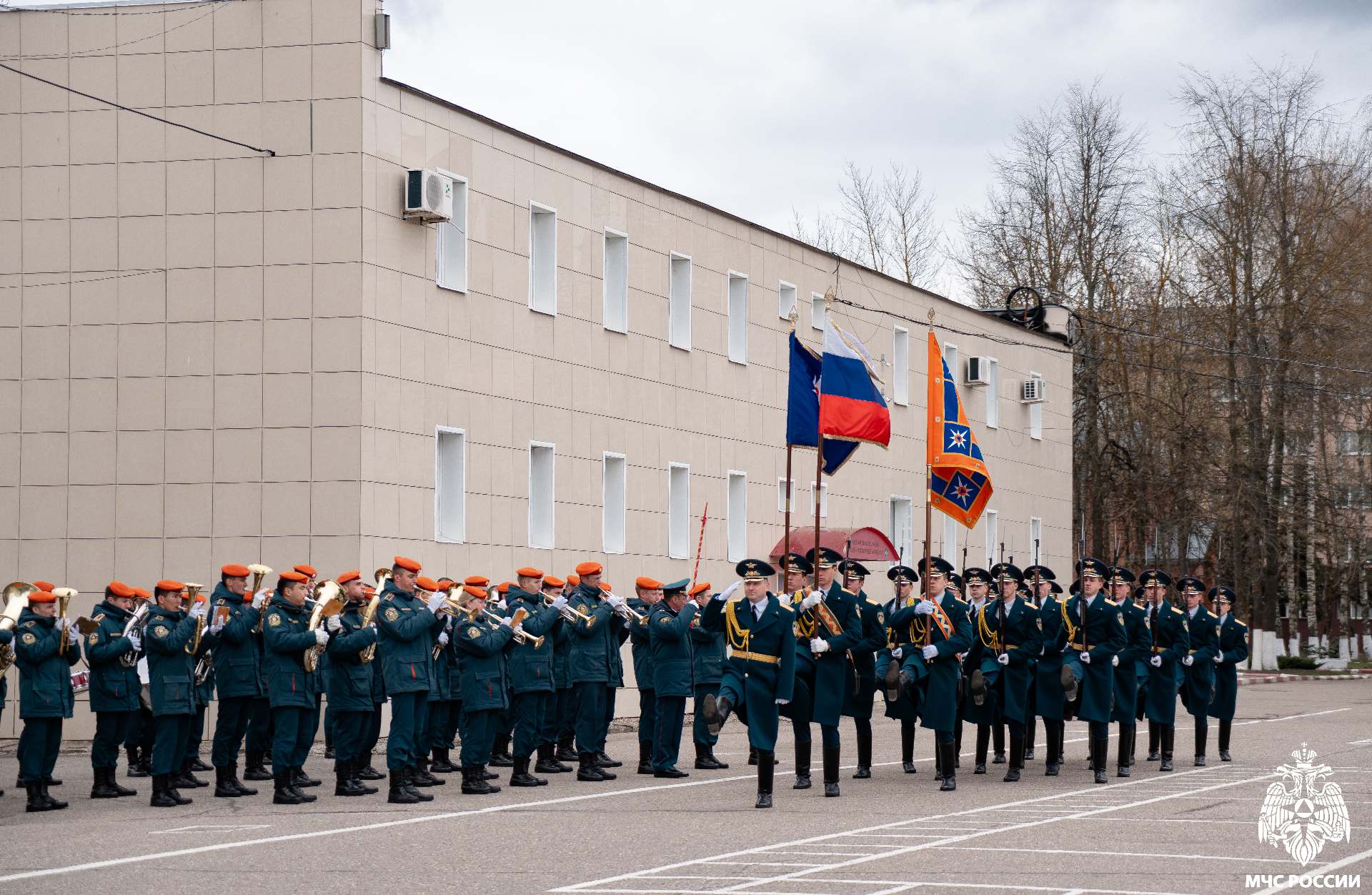 Чествуя мужество и отвагу: в академии отметили День пожарной охраны