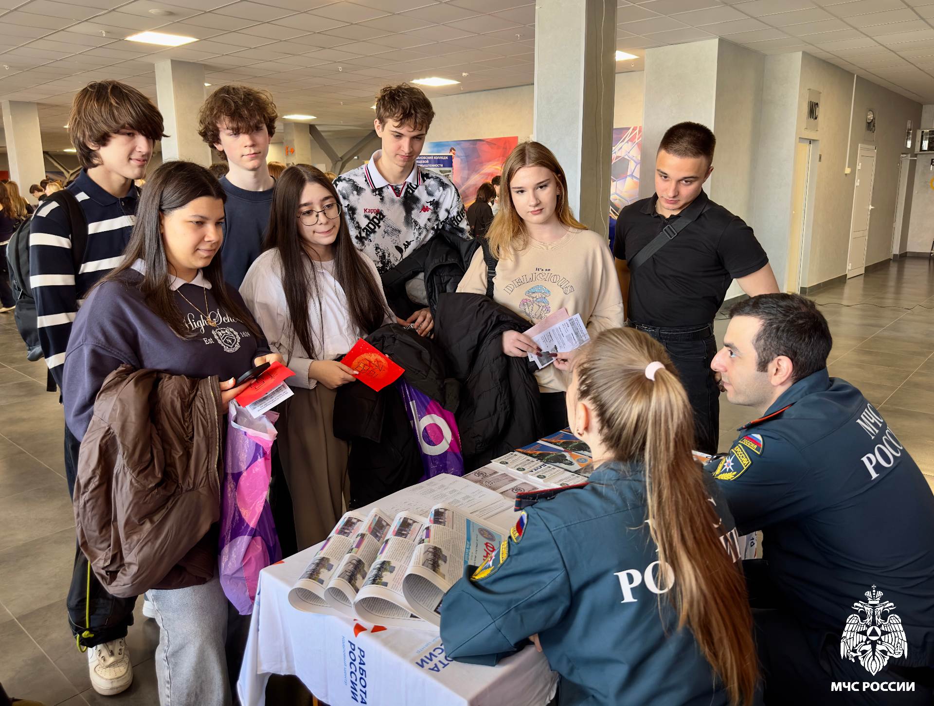 Выбор профессии: академия приняла участие в ключевом профориентационном событии региона